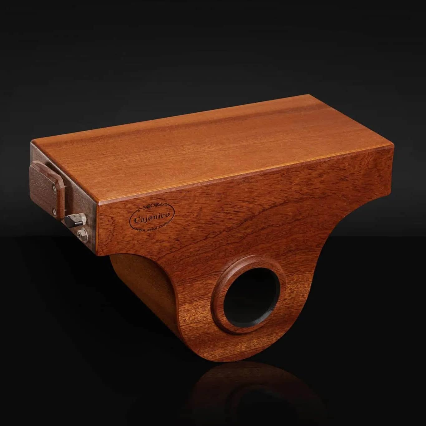 Cajonico — Mahogany
