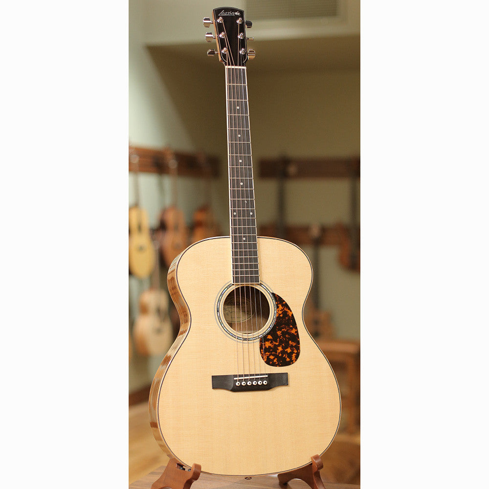 Larrivee OM-09 Monkeypod Custom