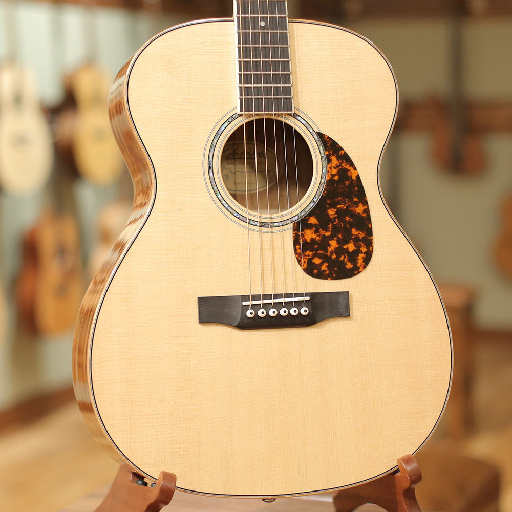 Larrivee OM-09 Monkeypod Custom