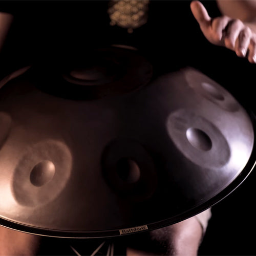 <iframe width="640" height="360" src="https://www.youtube.com/embed/_iFXEe7_lko?rel=0&vq=hd720" frameborder="0" allowfullscreen></iframe>