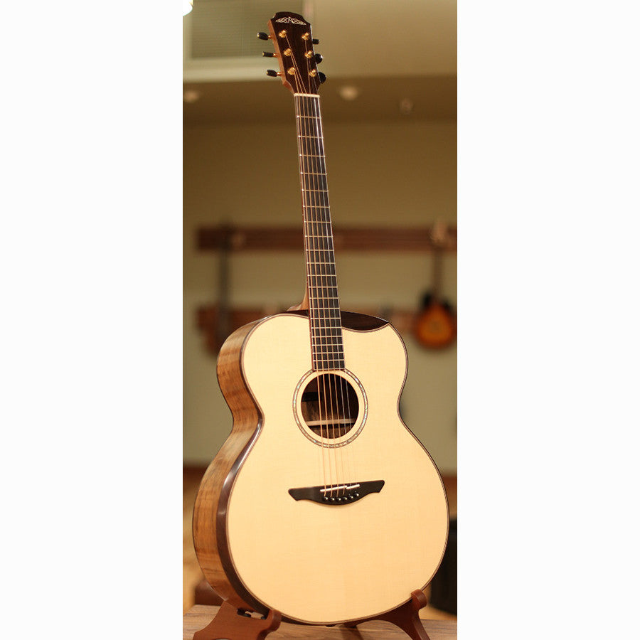 Avalon Tambuti Custom