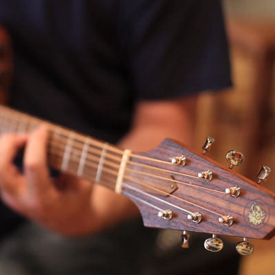 <iframe width="640" height="360" src="//www.youtube.com/embed/kq8arrUvHIk?rel=0&vq=hd720" frameborder="0" allowfullscreen></iframe>