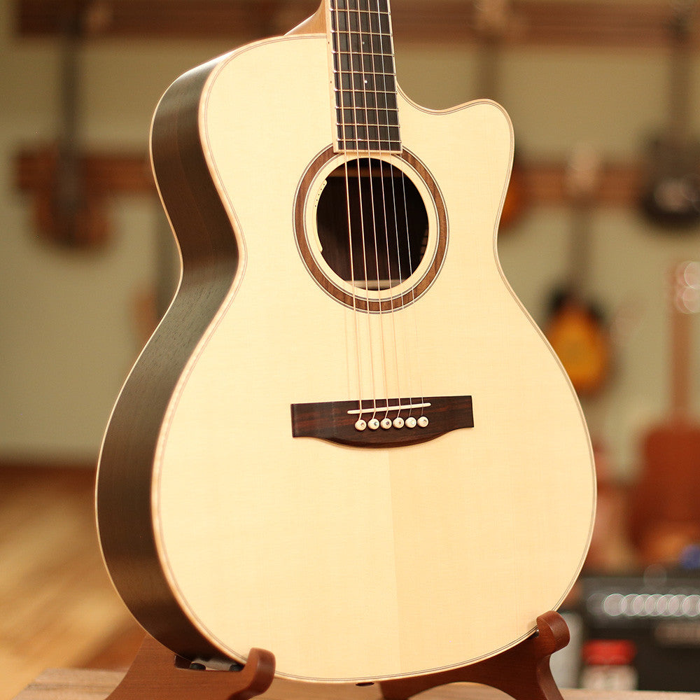 Lakewood M32CP Custom